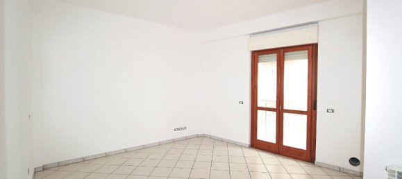 Studio in San Benedetto del Tronto, Italy No. 163969 6