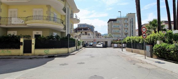 Studio in San Benedetto del Tronto, Italy No. 163969 11