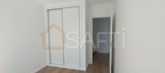 3 Schlafzimmer Haus in Ericeira, Portugal, Nr. 148620 17