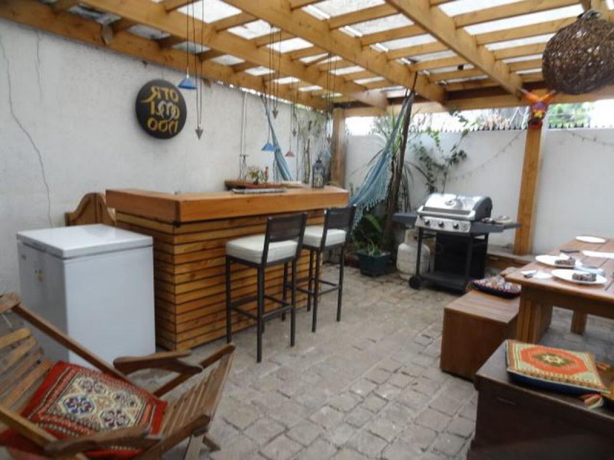 Дом с 4 спальнями в Сантьяго, Чили № 5199