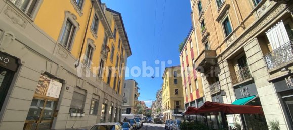 2 rooms Commercial property in Milan, Italy No. 327094 3