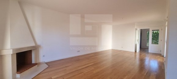 3 bedrooms House in Cascais, Portugal No. 179154 23