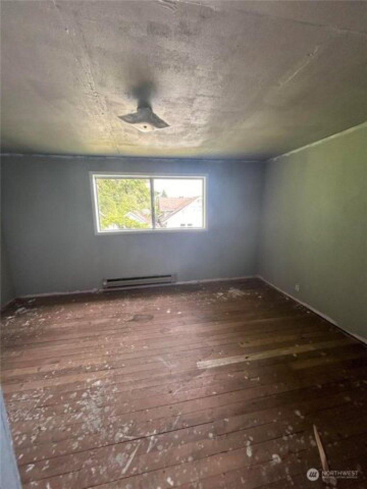 5 bedrooms House in Hoquiam, USA No. 396112