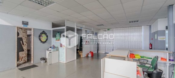 Gewerbliche Immobilie in Santarem, Portugal 15032m², Nr. 297030 21