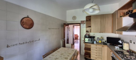 4 bedrooms Apartment in Reggio Emilia, Italy No. 349376 10