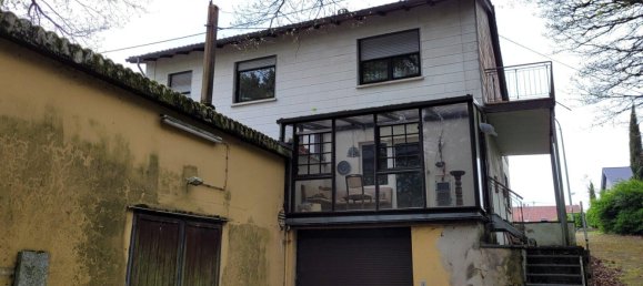 Propiedad comercial de 4 dormitorios en Sankt Wendel, Germany No. 221440 2