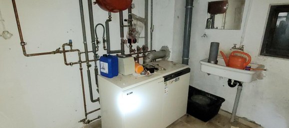 Propiedad comercial de 4 dormitorios en Sankt Wendel, Germany No. 221440 15