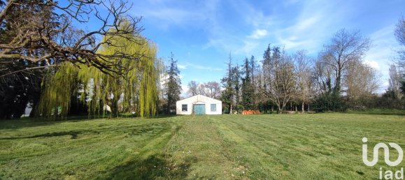 4 bedrooms House in Brizambourg, France No. 103205 9