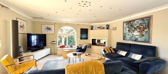 5 bedrooms Villa in Cavalaire-sur-Mer, France No. 99958 4