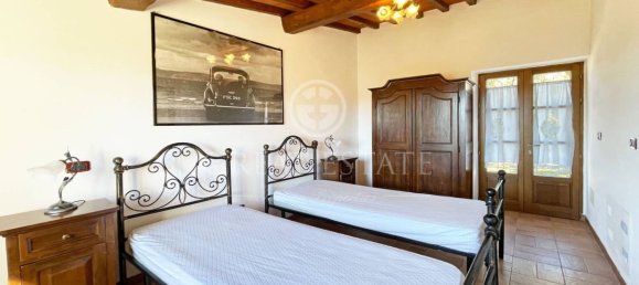 2 bedrooms House in Radicofani, Italy No. 158845 18