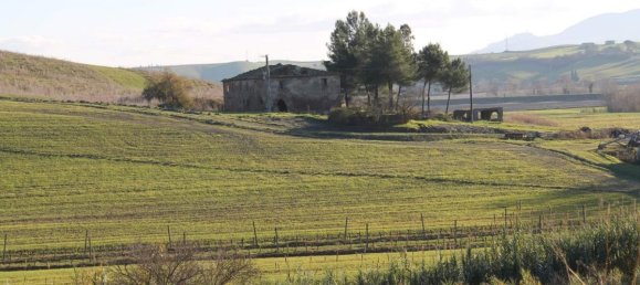 8 bedrooms House in Lajatico, Italy No. 266 2