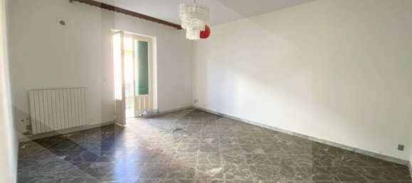 4 rooms House in Noicattaro, Italy No. 22744 4