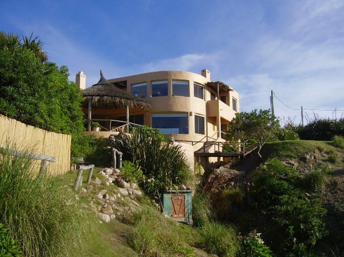 3 غرف نوم منزل في Maldonado, Uruguay رقم 9738