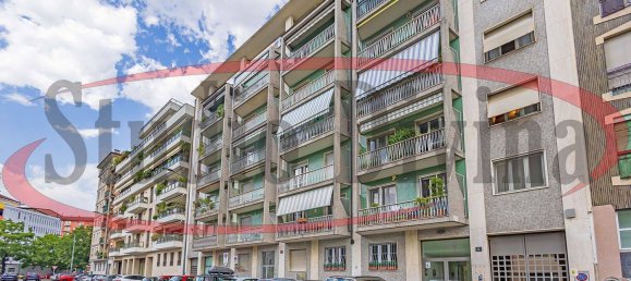 1 bedroom Apartment in Milan, Italy No. 313915 2