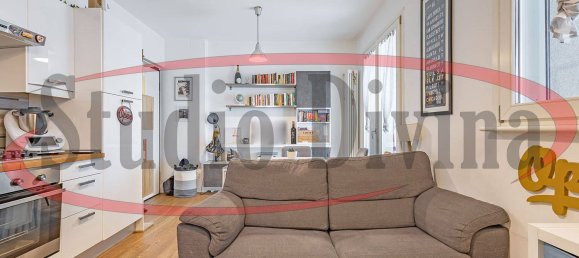 1 bedroom Apartment in Milan, Italy No. 313915 9