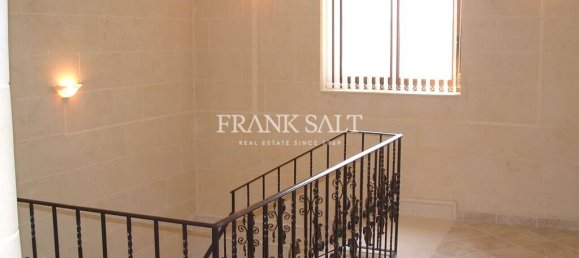 3 غرف نوم منزل في Gharb, Malta رقم 5438 14