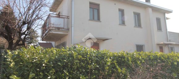 4غرفة فيلا في Sulbiate, Italy رقم 18055 3