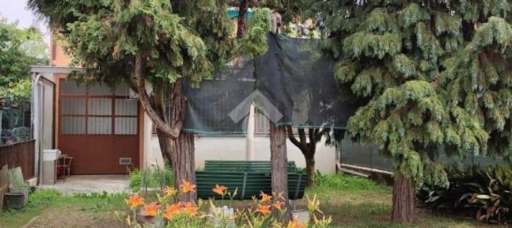 4غرفة فيلا في Sulbiate, Italy رقم 18055 24