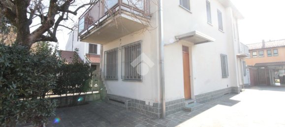 4-Zimmer Villa in Sulbiate, Italy, Nr. 18055 31