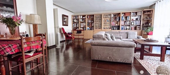 4 bedrooms Apartment in Chartres, France No. 261449 24