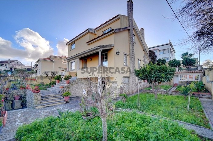 6 bedrooms House in Rio de Mouro, Portugal No. 321230