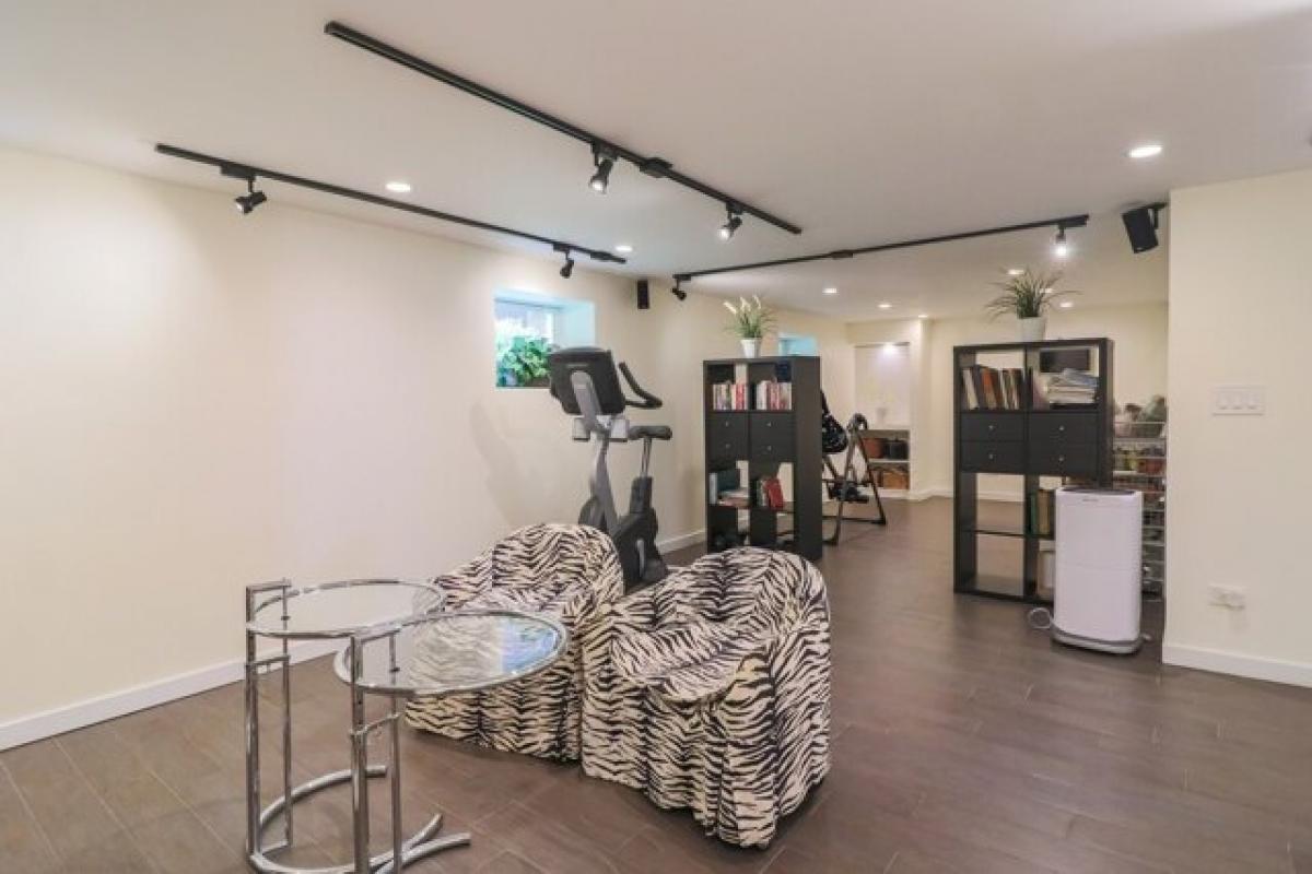 5 bedrooms House in Oak Park, USA No. 406119