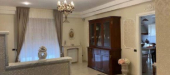 5 bedrooms Apartment in Pollena Trocchia, Italy No. 357529 5