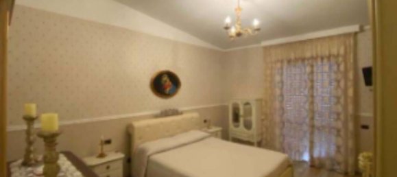 5 bedrooms Apartment in Pollena Trocchia, Italy No. 357529 7