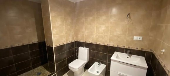 Apartamento de 5 dormitorios en Burjassot, Spain No. 4480 15
