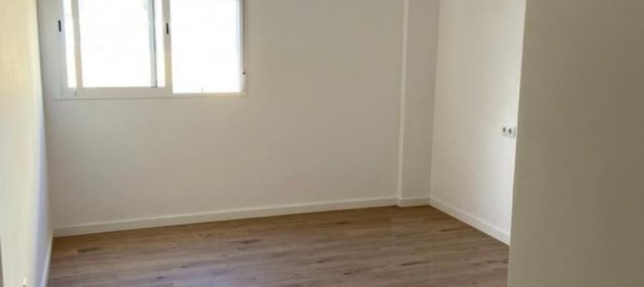 Apartamento de 5 dormitorios en Burjassot, Spain No. 4480 7