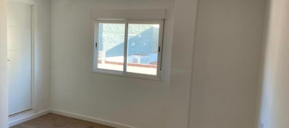 Apartamento de 5 dormitorios en Burjassot, Spain No. 4480 6