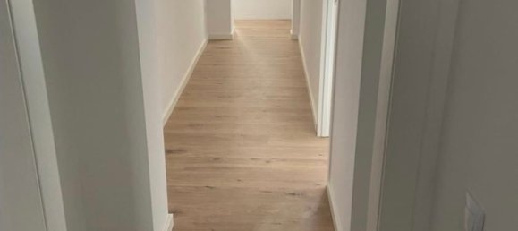 Apartamento de 5 dormitorios en Burjassot, Spain No. 4480 4