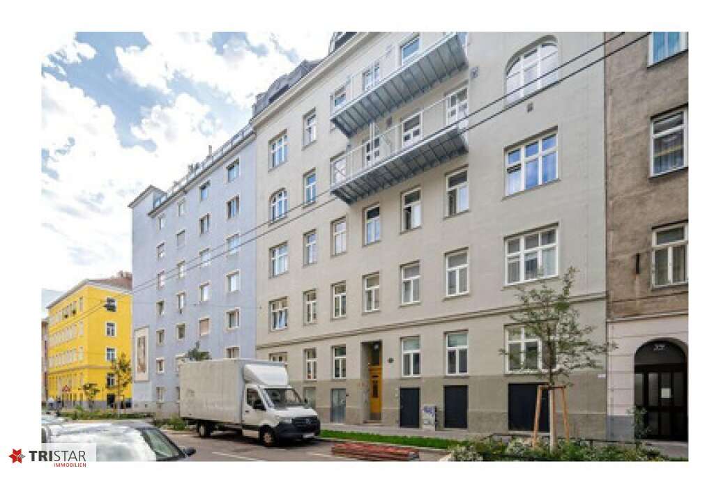 2 rooms Apartment in Favoriten, Austria No. 33360