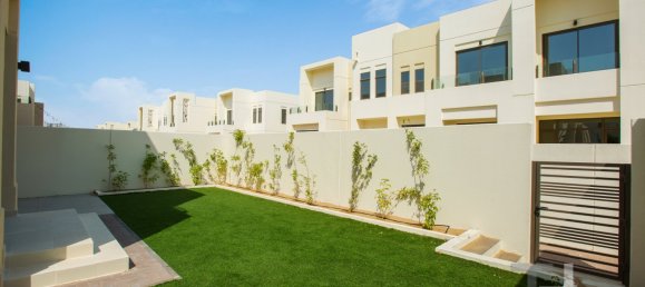 Adosado de 3 dormitorios en Reem, UAE No. 94543 15