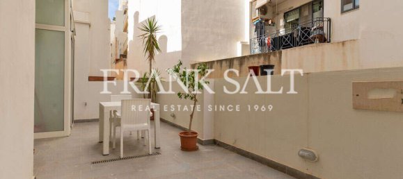 2 bedrooms Apartment in Sliema, Malta No. 9317 15