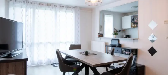 3-salle Appartement à Amiens, France No. 160301 10