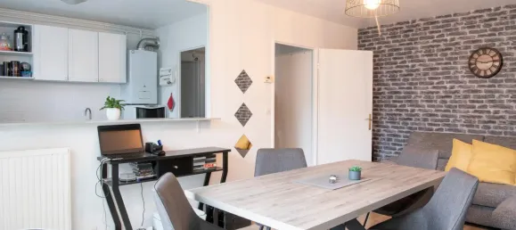 3-salle Appartement à Amiens, France No. 160301 11