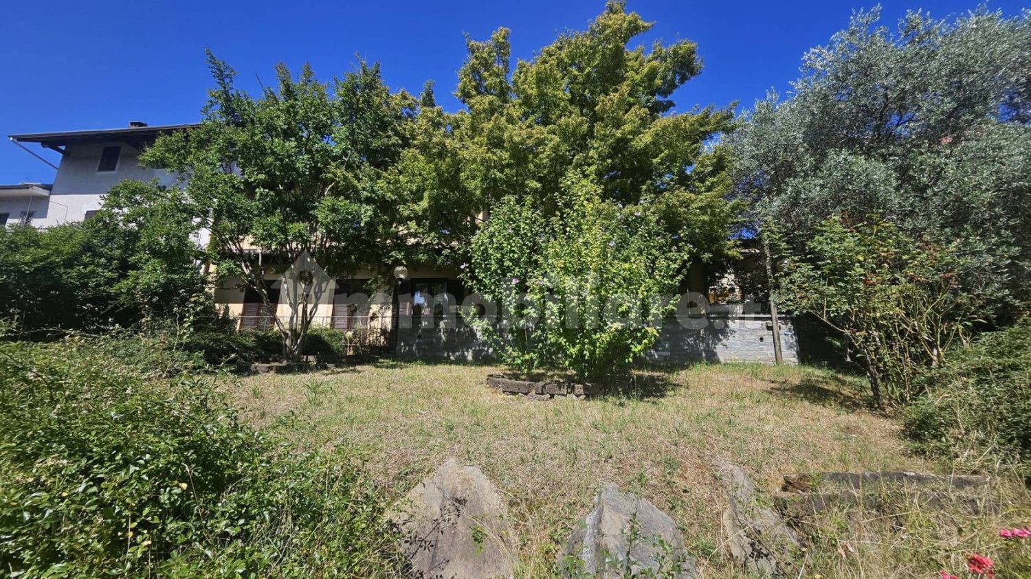 4 غرف نوم منزل في Boca, Italy رقم 289883