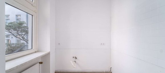 2 rooms Apartment in Britz, Germany No. 366941 4