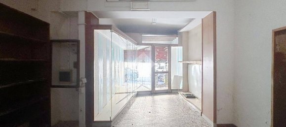 50m² Commercial property in Livorno, Italy No. 282722 7