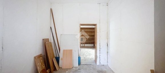 50m² Commercial property in Livorno, Italy No. 282722 15