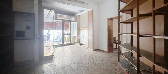 50m² Commercial property in Livorno, Italy No. 282722 10