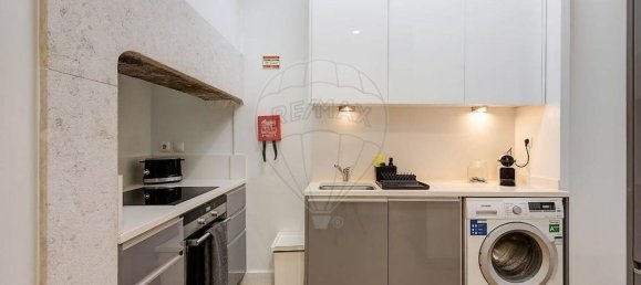 2 bedrooms Apartment in Lisbon, Portugal No. 90254 6