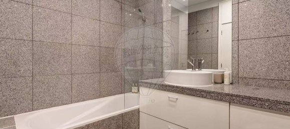 2 bedrooms Apartment in Lisbon, Portugal No. 90254 10