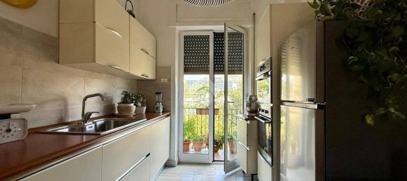 Квартира с 1 спальней в Неаполь, Италия № 273438 10