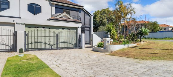 3 bedrooms Townhouse in Coolbinia, Australia No. 205 5