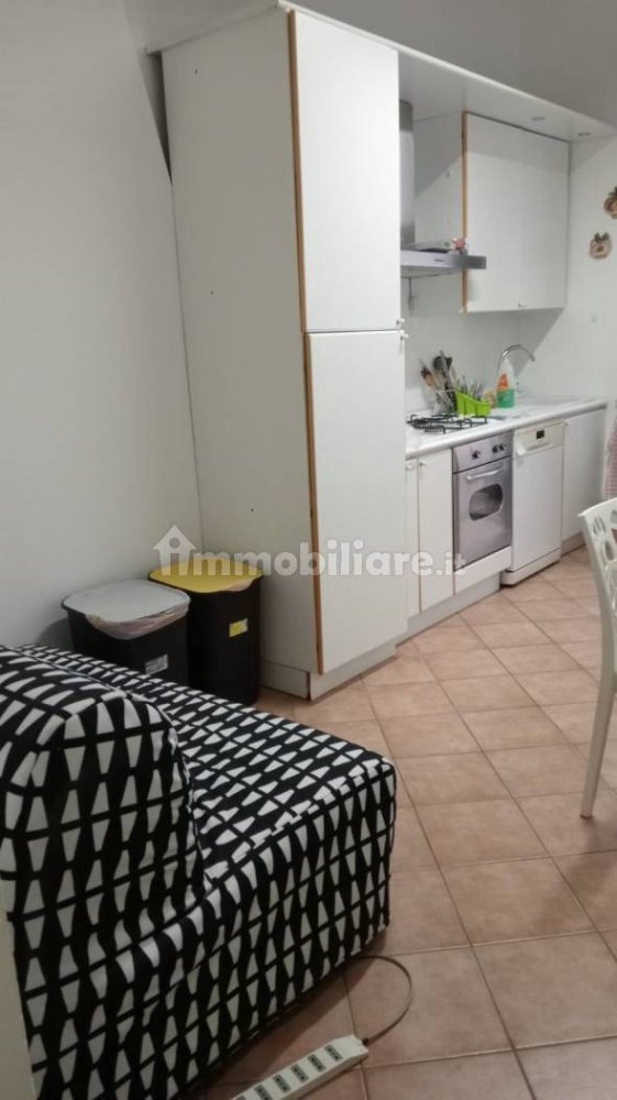 Apartamento de 2 dormitorios en Fabriano, Italy No. 83166
