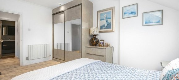 3 bedrooms Penthouse in Enfield, United Kingdom No. 6622 20