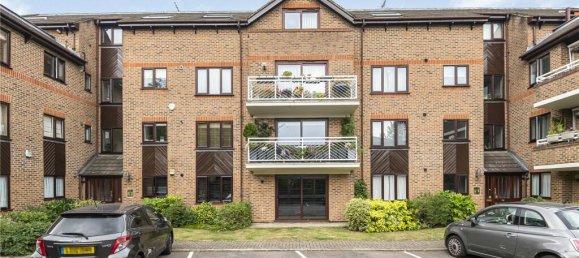 3 bedrooms Penthouse in Enfield, United Kingdom No. 6622 27