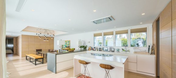 3 bedrooms Penthouse in Marbella, Spain No. 116758 6